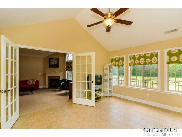 31 Braeburn - Photo 10
