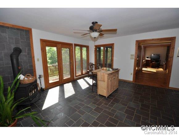 2096 River Rd. - Photo 7