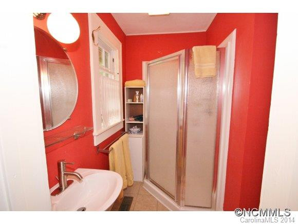 40 Elizabeth Street - Photo 10