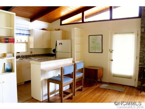 372 The High Rd - Photo 13