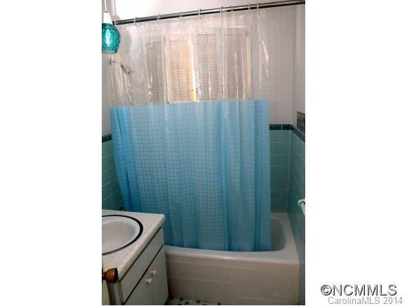 372 The High Rd - Photo 19