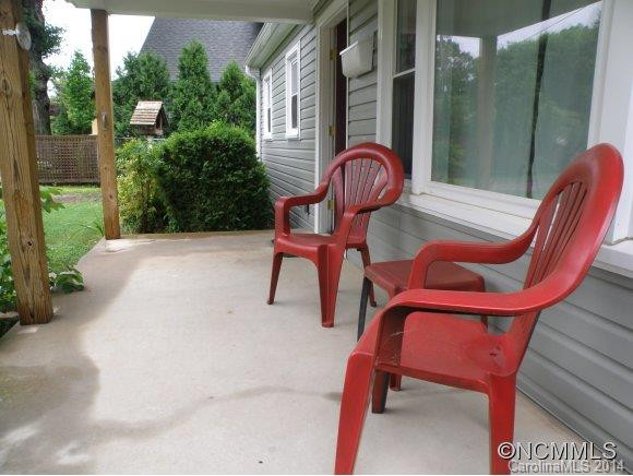 119 Virginia Ave - Photo 4
