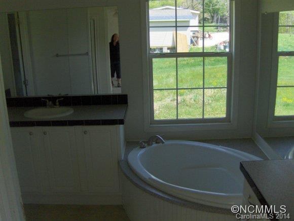 34 TAYLOR MOUNTAIN - Photo 8