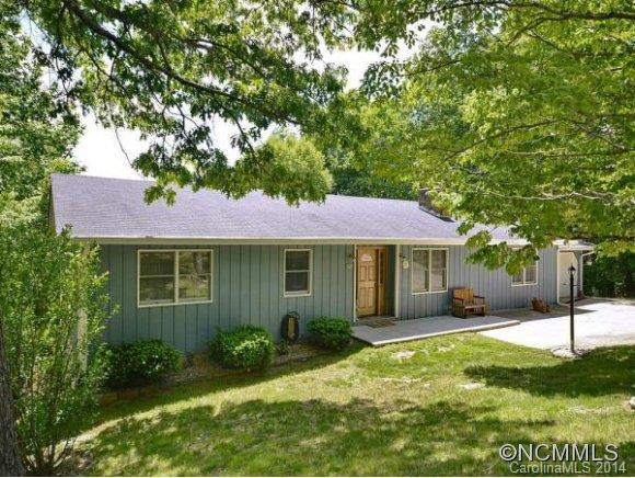 217 PINE HILL DR