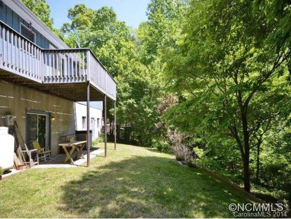 217 PINE HILL DR - Photo 13
