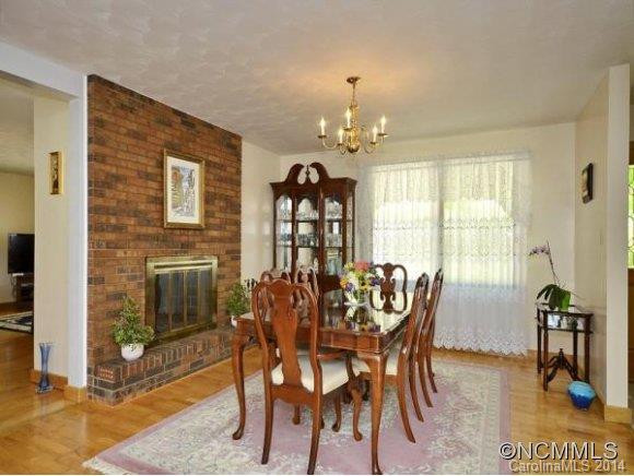 217 PINE HILL DR - Photo 4