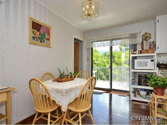 217 PINE HILL DR - Photo 6