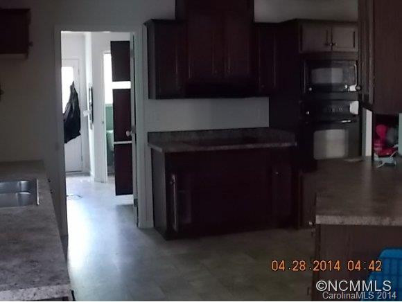 144 Bostwick - Photo 5