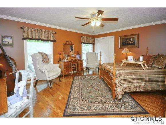 2 LAKEVIEW CIRCLE - Photo 13