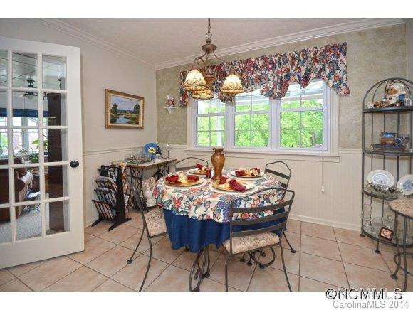 2 LAKEVIEW CIRCLE - Photo 8