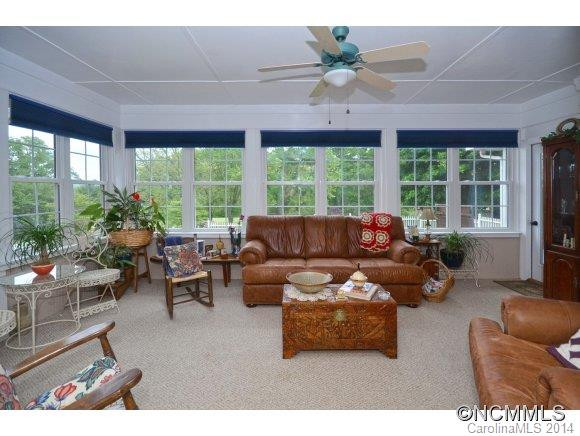 2 LAKEVIEW CIRCLE - Photo 10