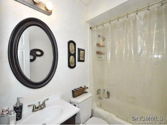 20 LYNWOOD CIRCLE - Photo 15