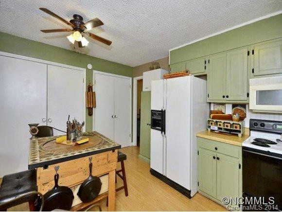 20 LYNWOOD CIRCLE - Photo 6