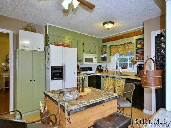 20 LYNWOOD CIRCLE - Photo 7
