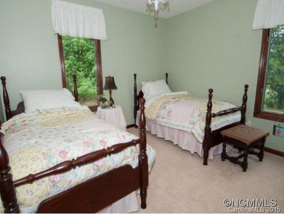 130 ARBOR LANE - Photo 17