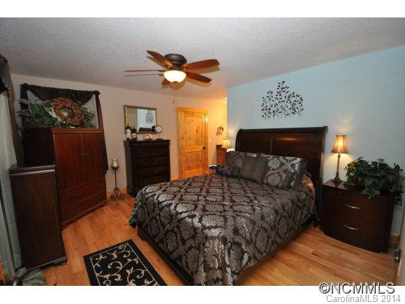 1084 Wesley Creek Rd - Photo 9