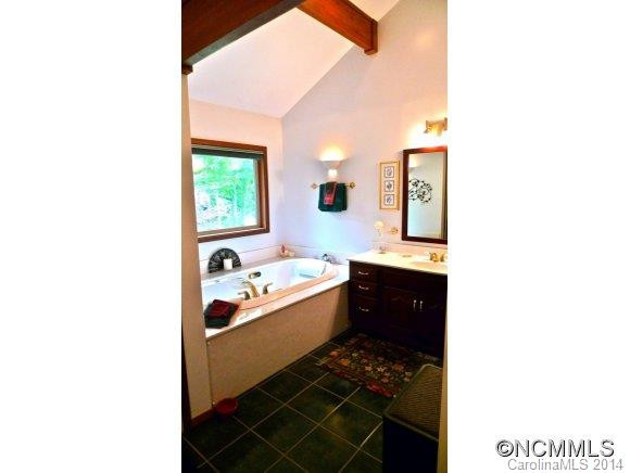 2242 Lake Forest Cove - Photo 8