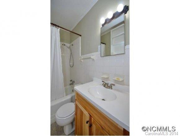 616 THIRD AVENUE WEST - Photo 8