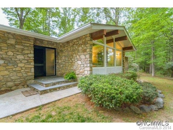 24 Amherst Road - Photo 3
