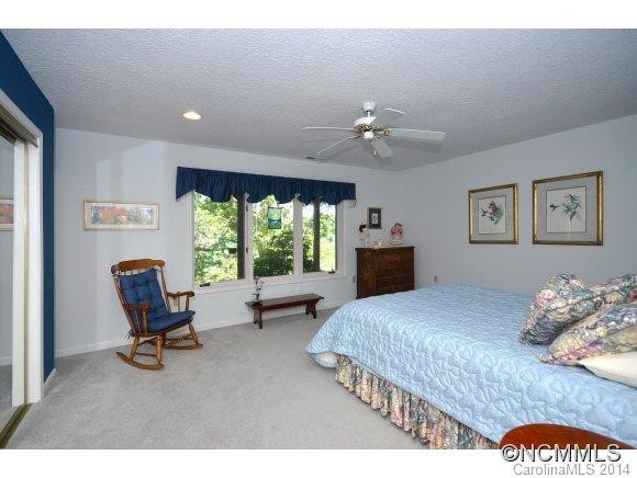 16 Sourwood Drive - Photo 11