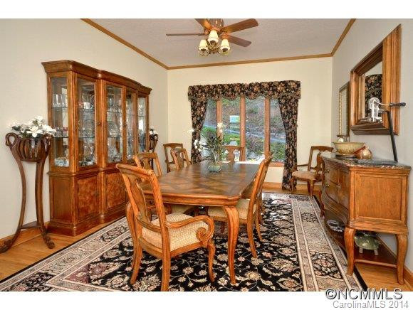 16 Sourwood Drive - Photo 4