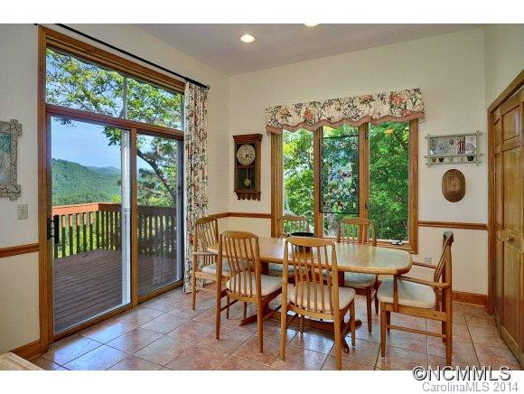 16 Sourwood Drive - Photo 7
