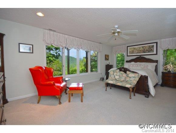 16 Sourwood Drive - Photo 9
