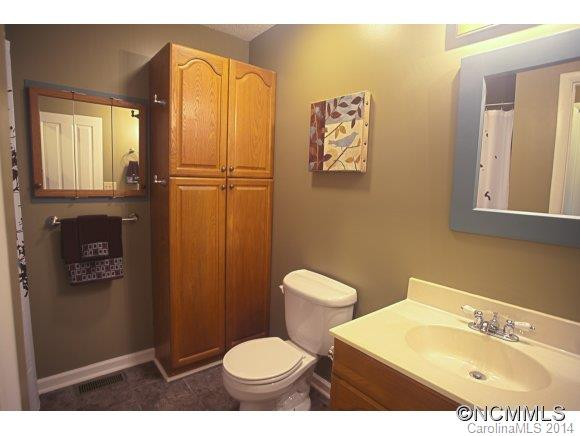218 Poplar Drive - Photo 11