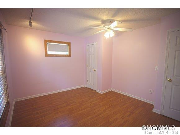 218 Poplar Drive - Photo 15
