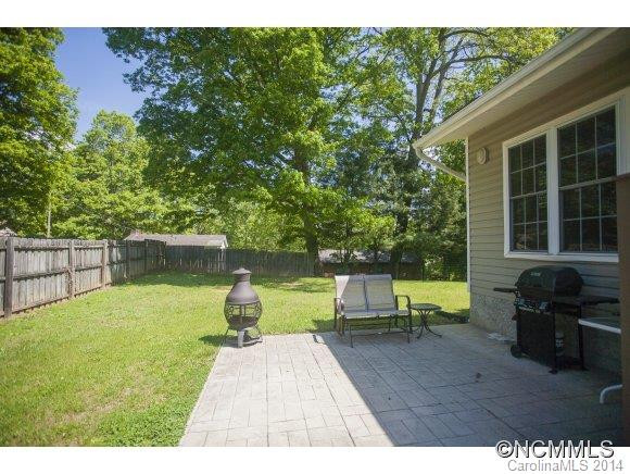 218 Poplar Drive - Photo 16