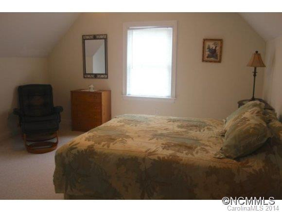 55 Squires Ln - Photo 15