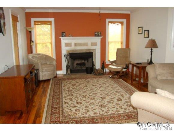 55 Squires Ln - Photo 3