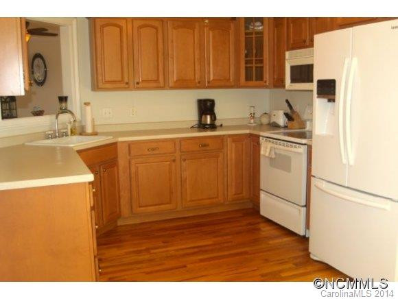55 Squires Ln - Photo 7