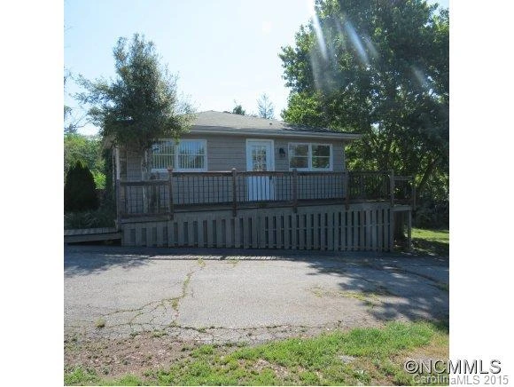 125 Oak Lane