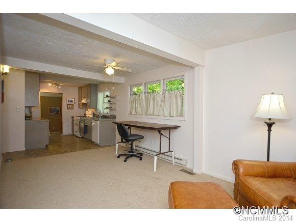 604 Eighth Street - Photo 7