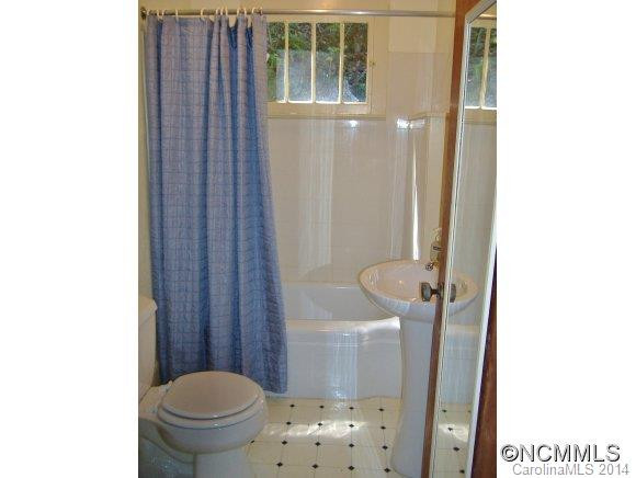 110 Rice Road - Photo 8