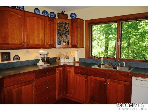 9 Laurel Forest Dr. - Photo 8