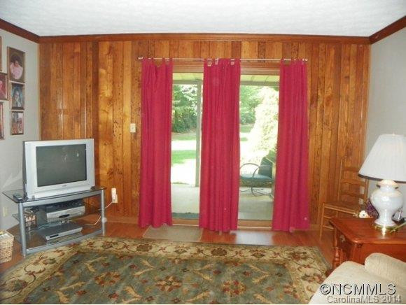 208 Parker Road - Photo 14