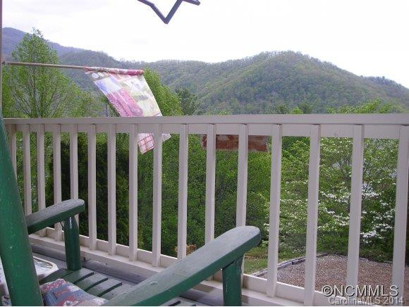 352 LEWIS LANE - Photo 11