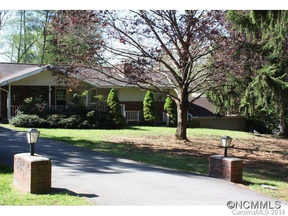 3 Larlyn Lane