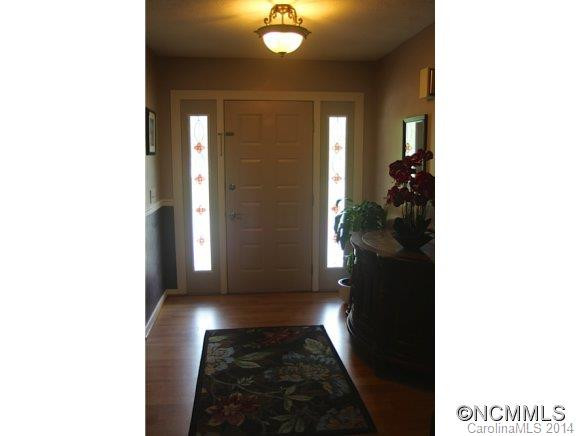 11 Beaumont Dr - Photo 2