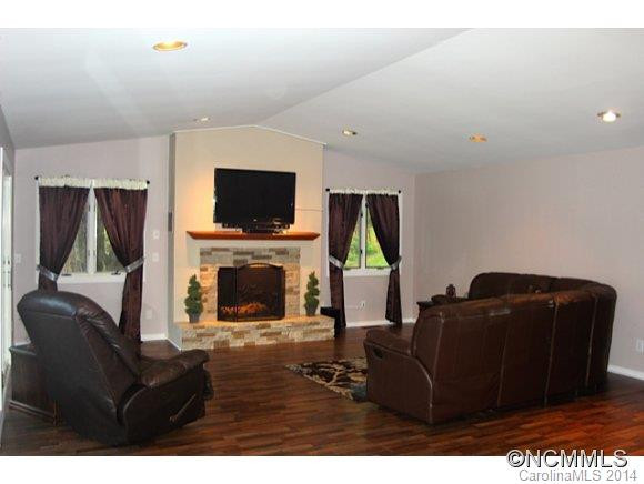11 Beaumont Dr - Photo 7