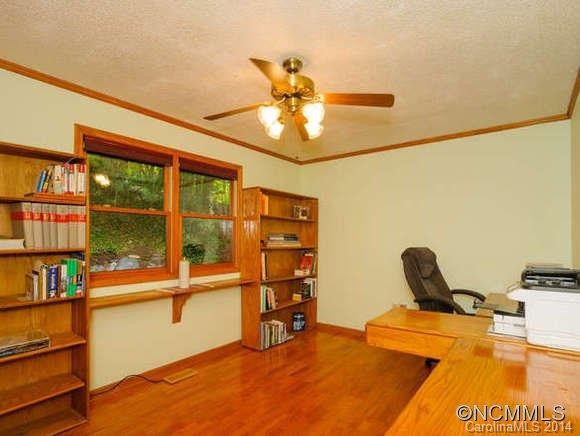 141 Sondley Parkway - Photo 14