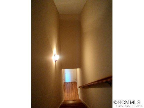 43 Rotunda Circle - Photo 11