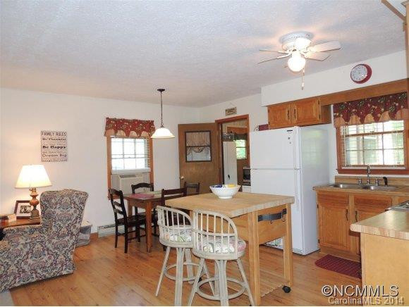 164 Sparrows Way - Photo 5