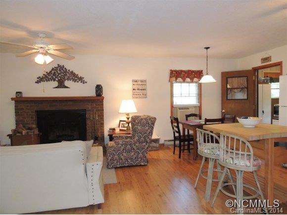 164 Sparrows Way - Photo 6