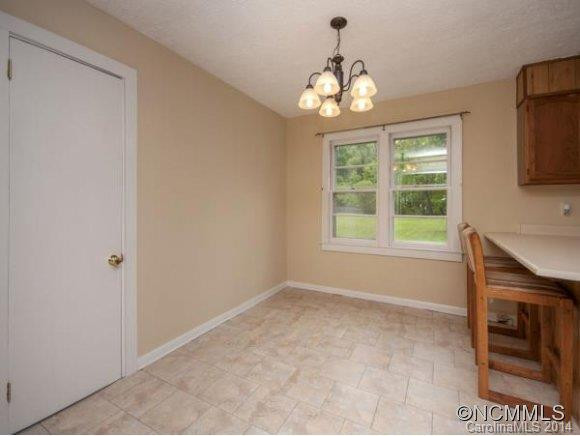 344 ALLENS CREEK ROAD - Photo 3