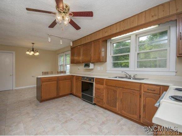 344 ALLENS CREEK ROAD - Photo 5