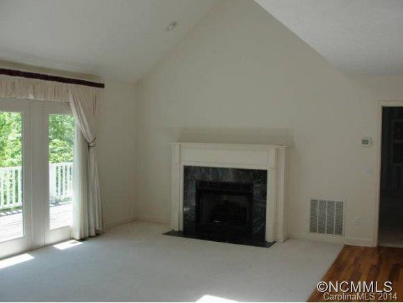7 WICKHAM WAY - Photo 4