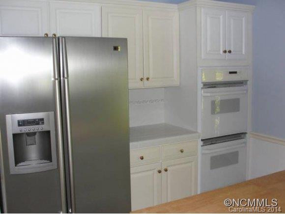 7 WICKHAM WAY - Photo 5